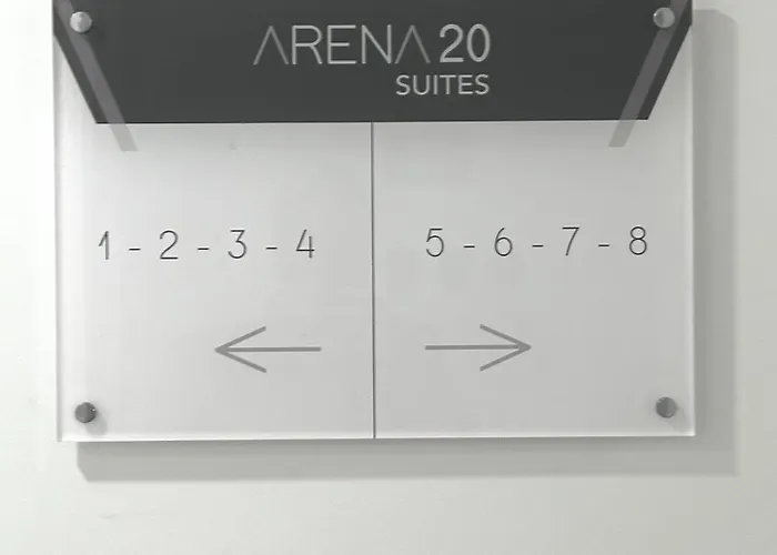 شقة Arena 20 *